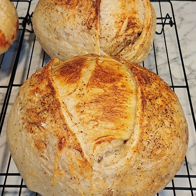 Cracked Pepper Parmesan Sourdough 
