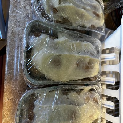 Cinnamon raisin Bread With Frosting 