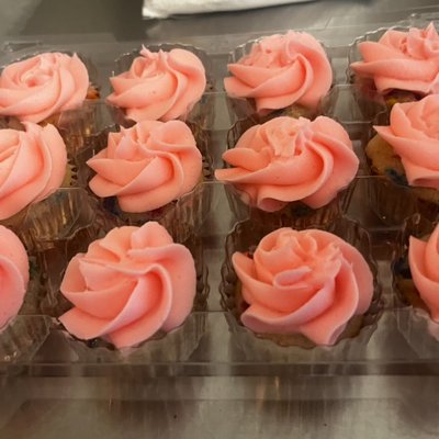Cupcakes with Buttercream