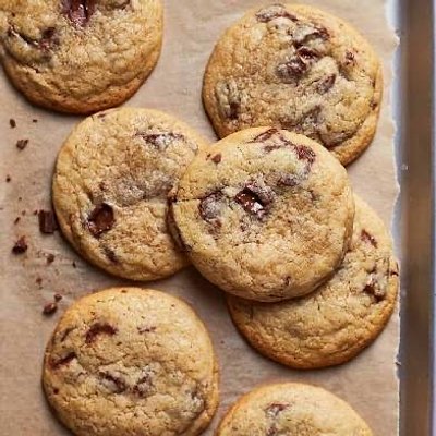 Chocolate Chip (8 Cookies Per Box)