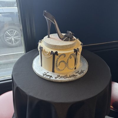 10” Custom Cake (feeds about 30) 