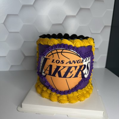 Custom Cakes
