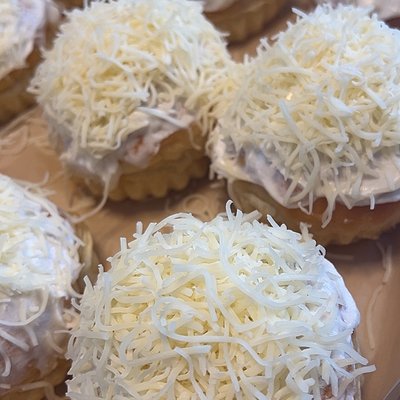 Classic Cream Cheese Ensaymada 