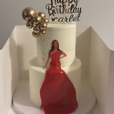 Two Tier Custom Cake: 4 & 6 Inch, 2 Layers Each