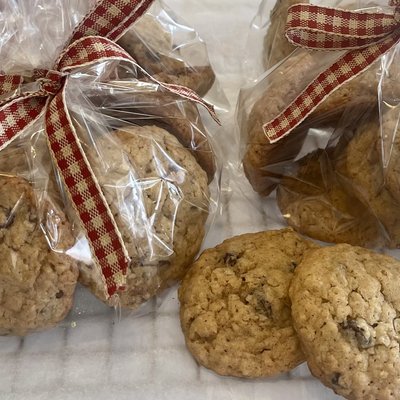 Oatmeal Raisin Cookies 