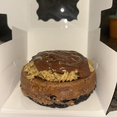 Dubai Chocolate Cheesecake