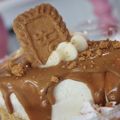 Biscoff Cheesecake slice 