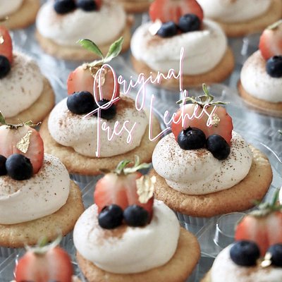 Original tres leches Cupcakes (dozen) *Perishable 
