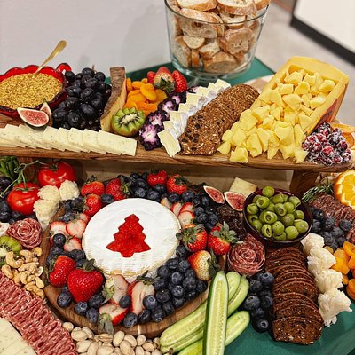 The Show Stopper Grazing Table