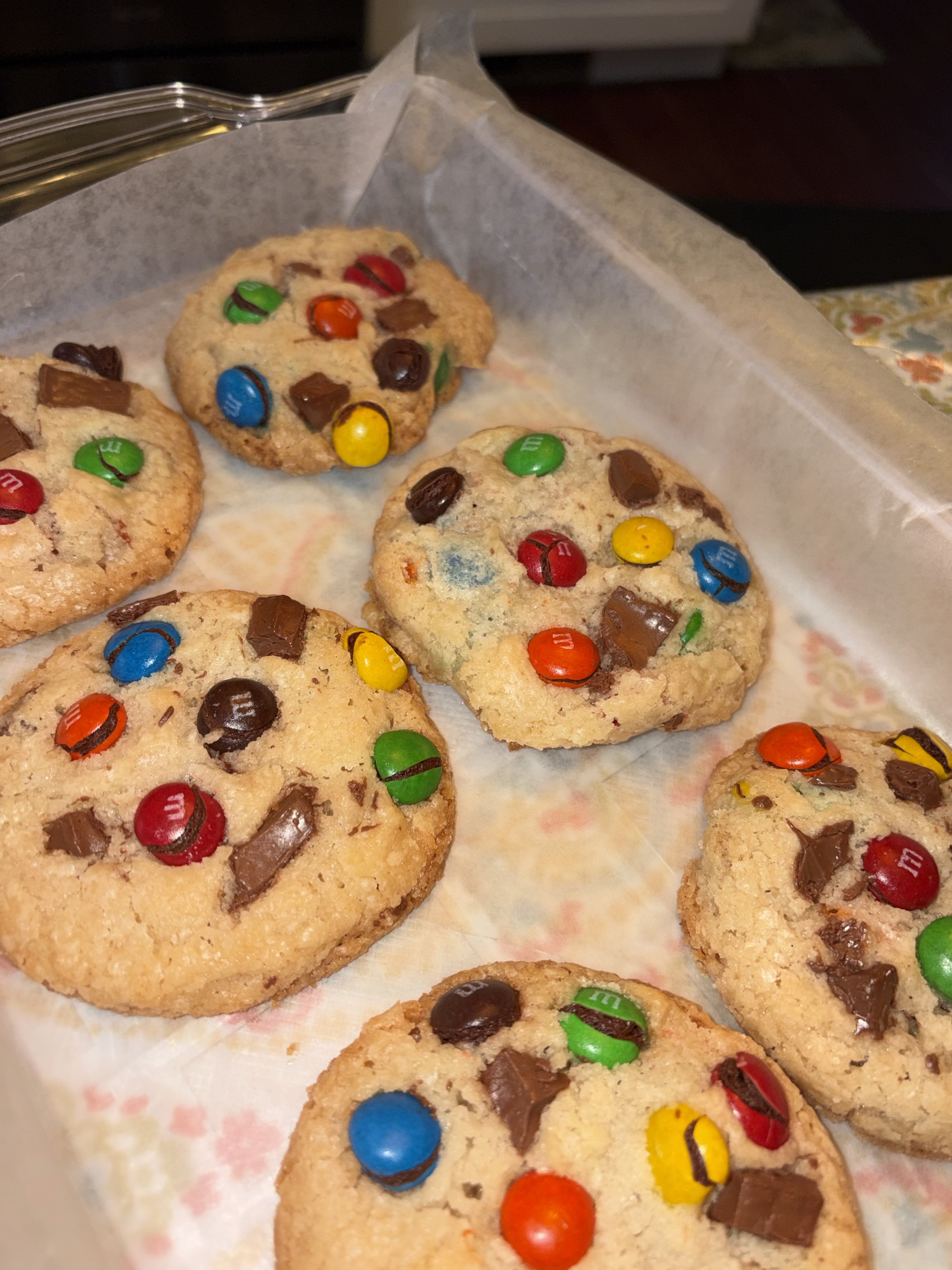 M&M Chocolate Chunk Cookies (3pc) 