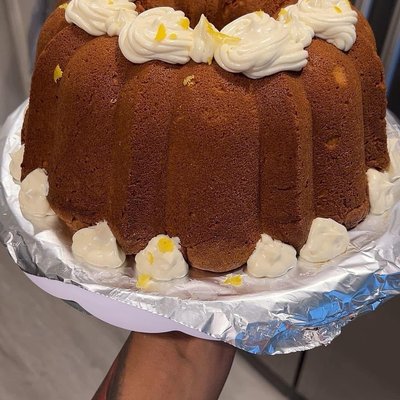 Lemon Meringue Pound Cake