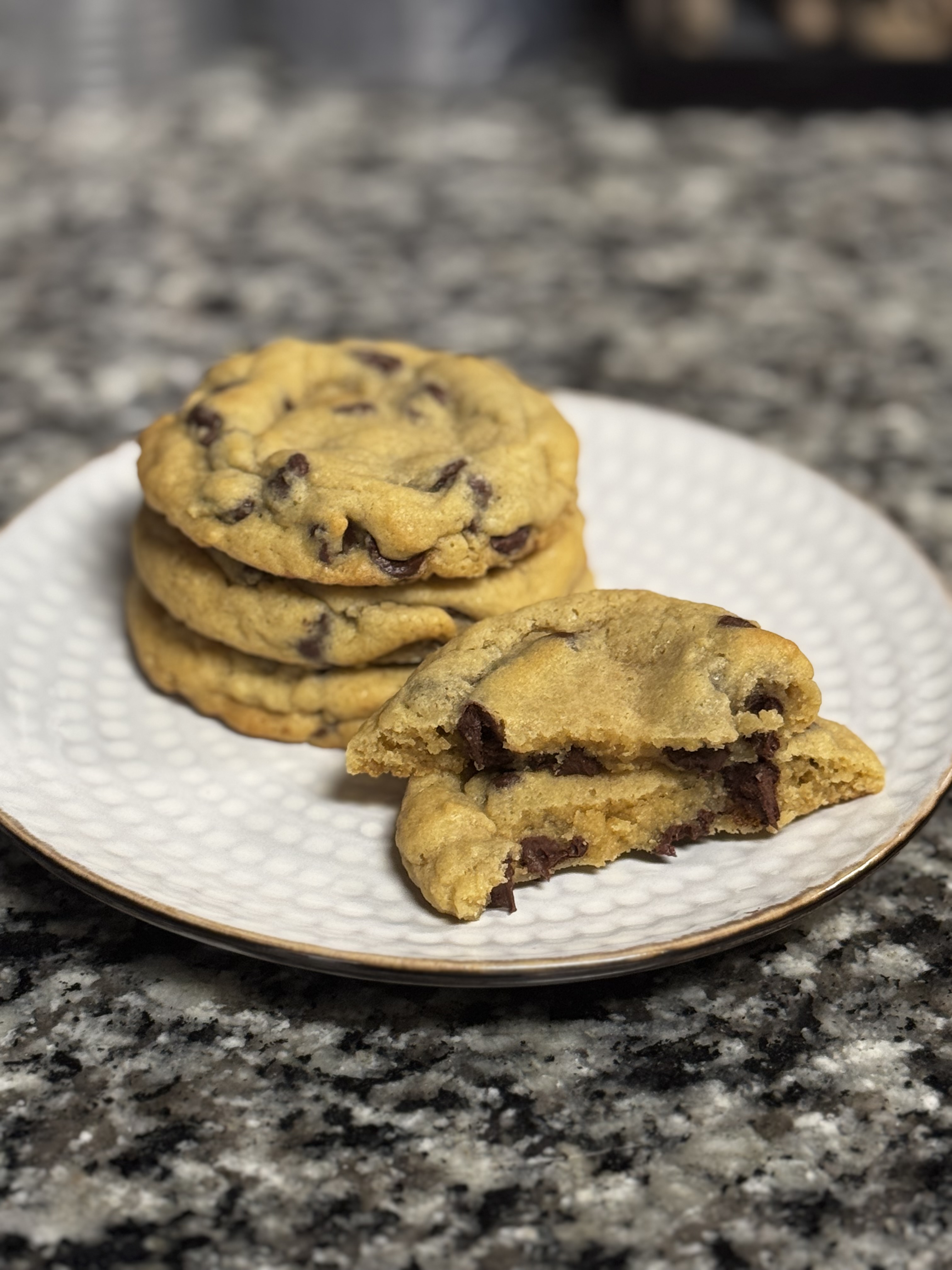 Signature Chocolate Chip Cookie- Jumbo Single