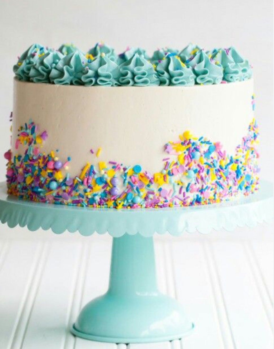 8 Inch Cake (2 Layers)