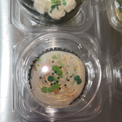St. Patrick Day Theme Cupcakes 