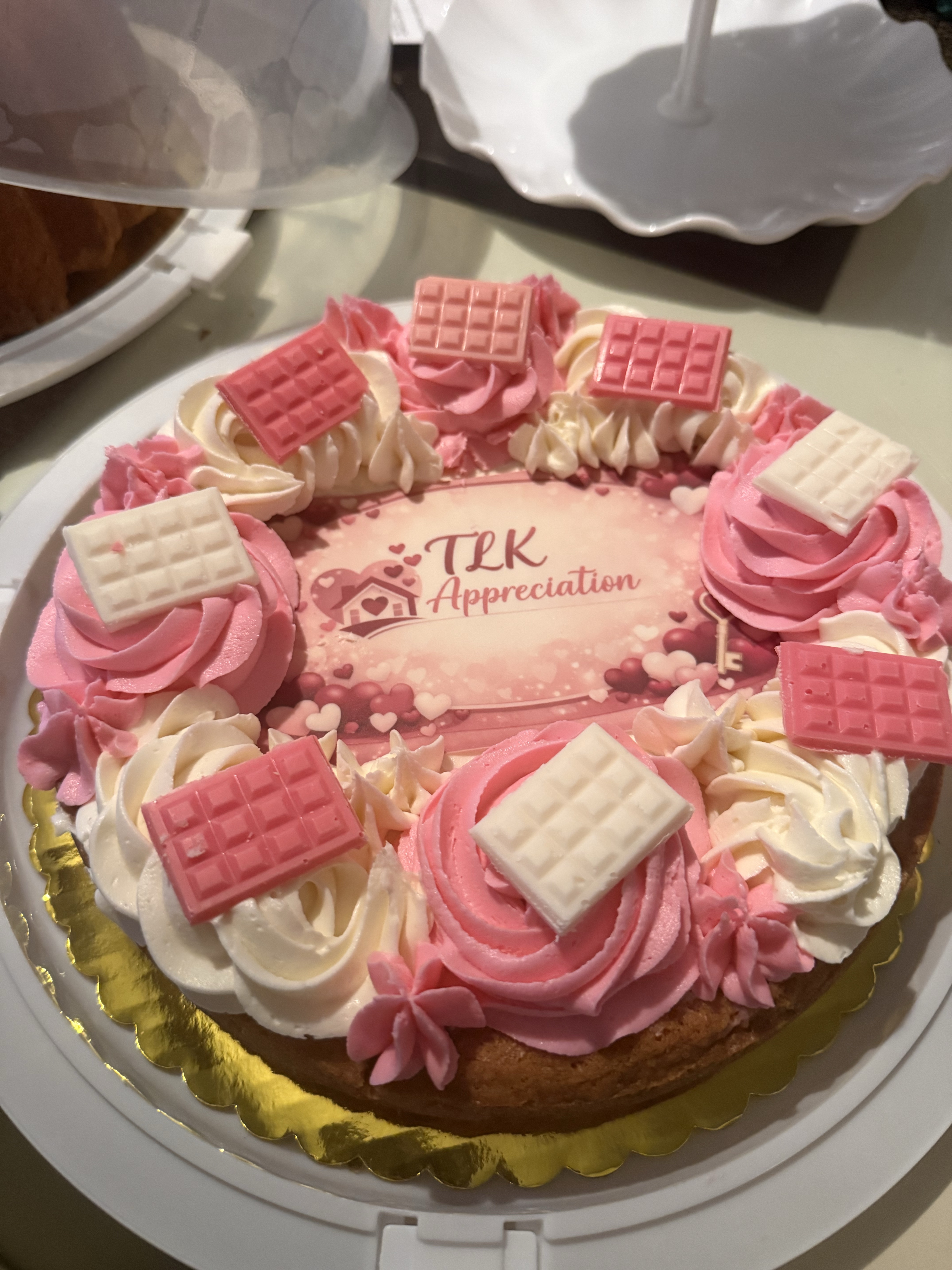 10-Strawberry Fetti Cookie Cake 