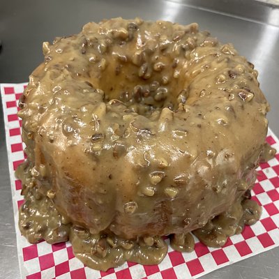 Praline Pound Cake