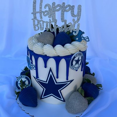 Dallas Cowboys Drip Cake 