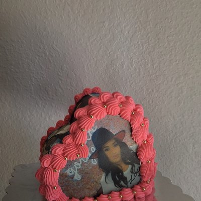 Side Ways Heart Cake 