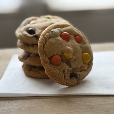 Reese’s Pieces (1 Dozen)