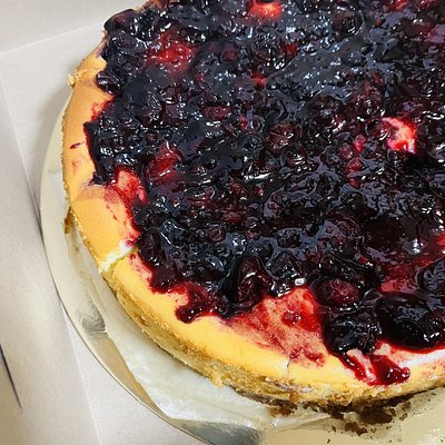 Fruit Cheesecakes 10”