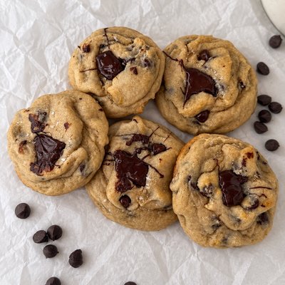 Classic Chocolate Chip Cookie