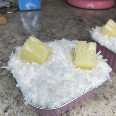 Mini Pineapple Paradise Cake 5oz