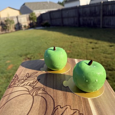 Caramel Apple🍏
