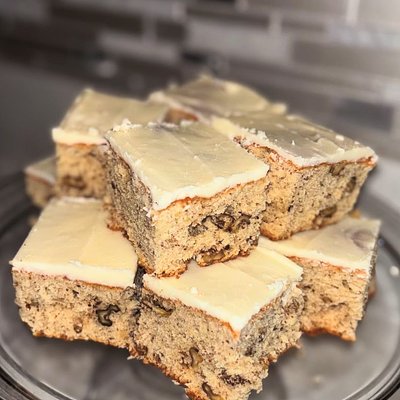 Banana Nut Cake 