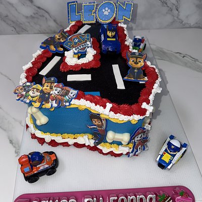 Number Custom cake 