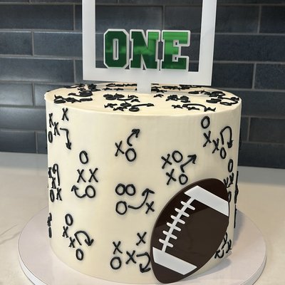 10” Customized Cakes