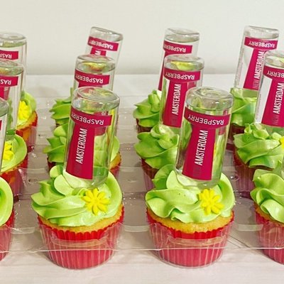Boozy Cupcakes W/ Mini Liquor Bottles