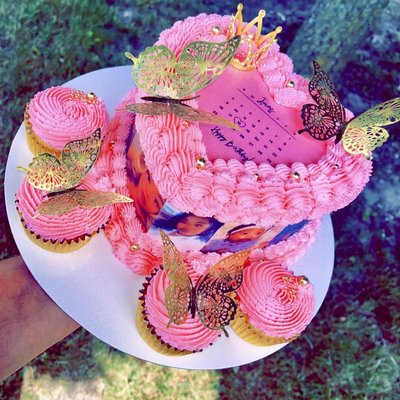 Heart Cake w/ Edible Images & Cupcakes