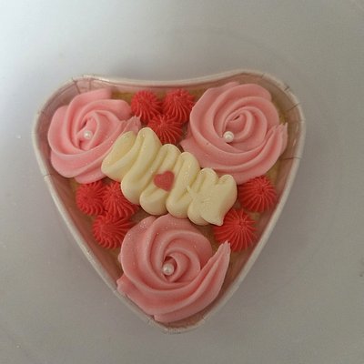 Valentines Heart Shaped Mini Cakes