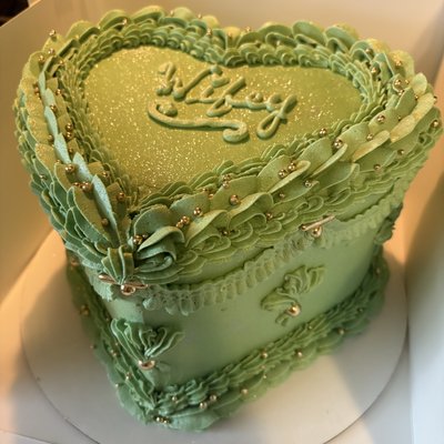 8/9 Inch, 2 Layer Heart Cakes