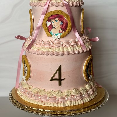 Custom Cakes 