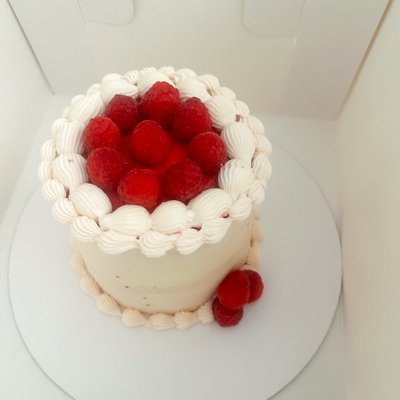 6” Custom Cake 