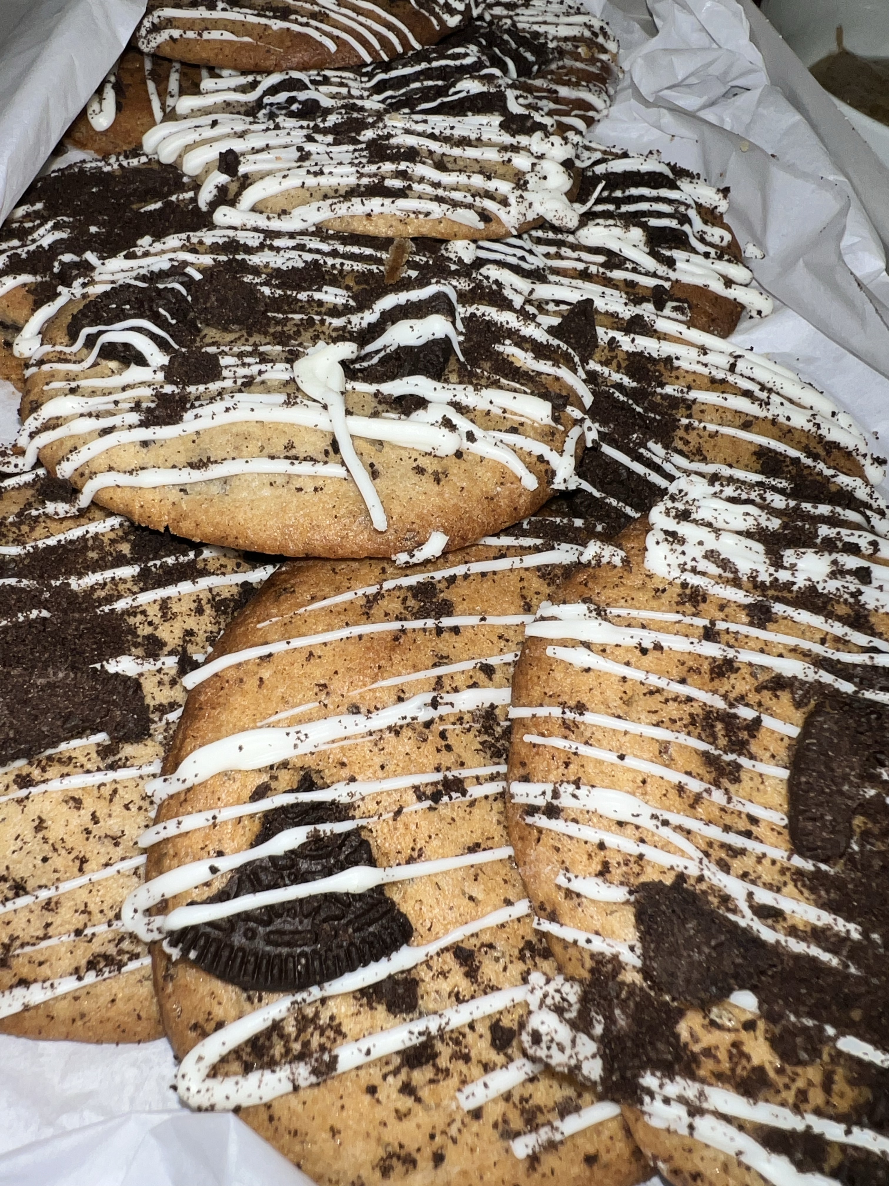 Oreo Cookies (bakers 👩🏽‍🍳dozen)