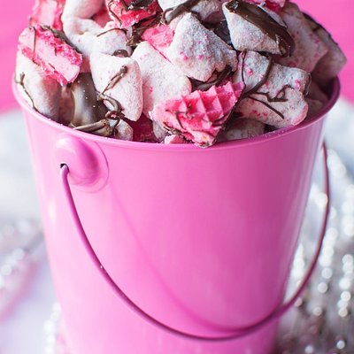 Assorted Muddy Buddies (8 Ounce)