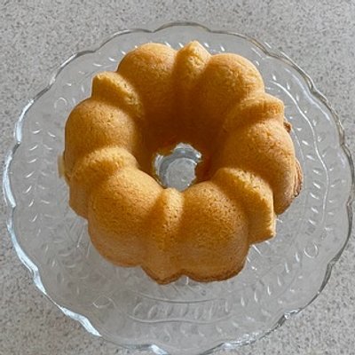 Creamcheese Fantasy Pound Cake—Bundt 3” Original Vanilla 