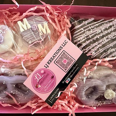 Small Treat Box