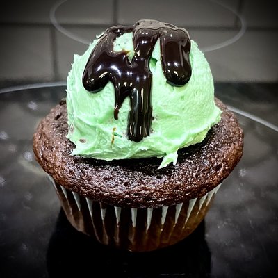 Mini Chocolate Mint Cupcakes 
