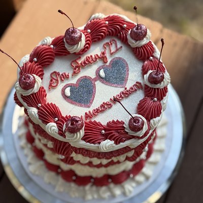 Vintage Heart Cakes