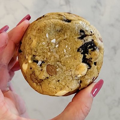 Stuffed Nutella Cookie