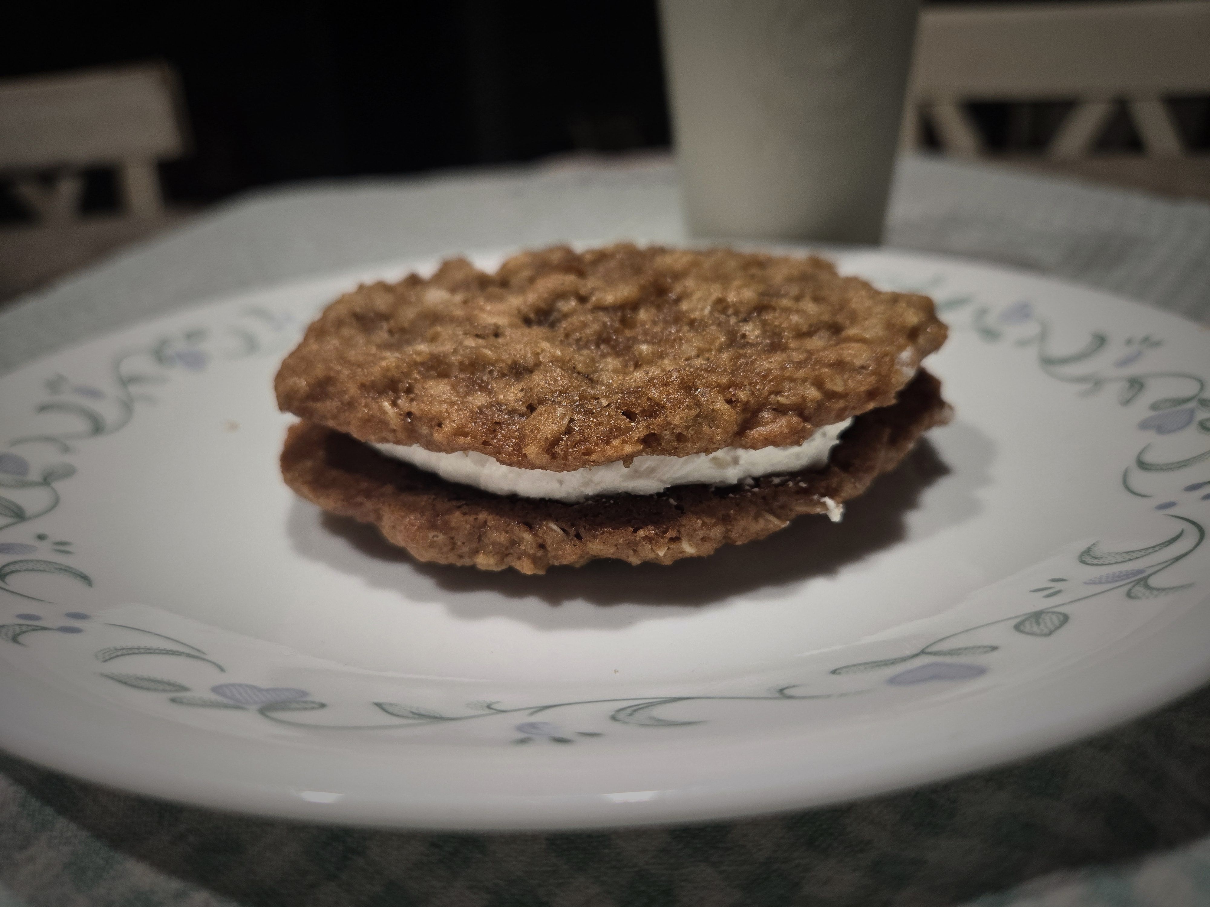 BEST SELLER! 6 Large Creme Stuffed Oatmeal Cookies