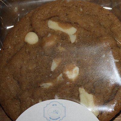 White Chocolate Chunk Cookie