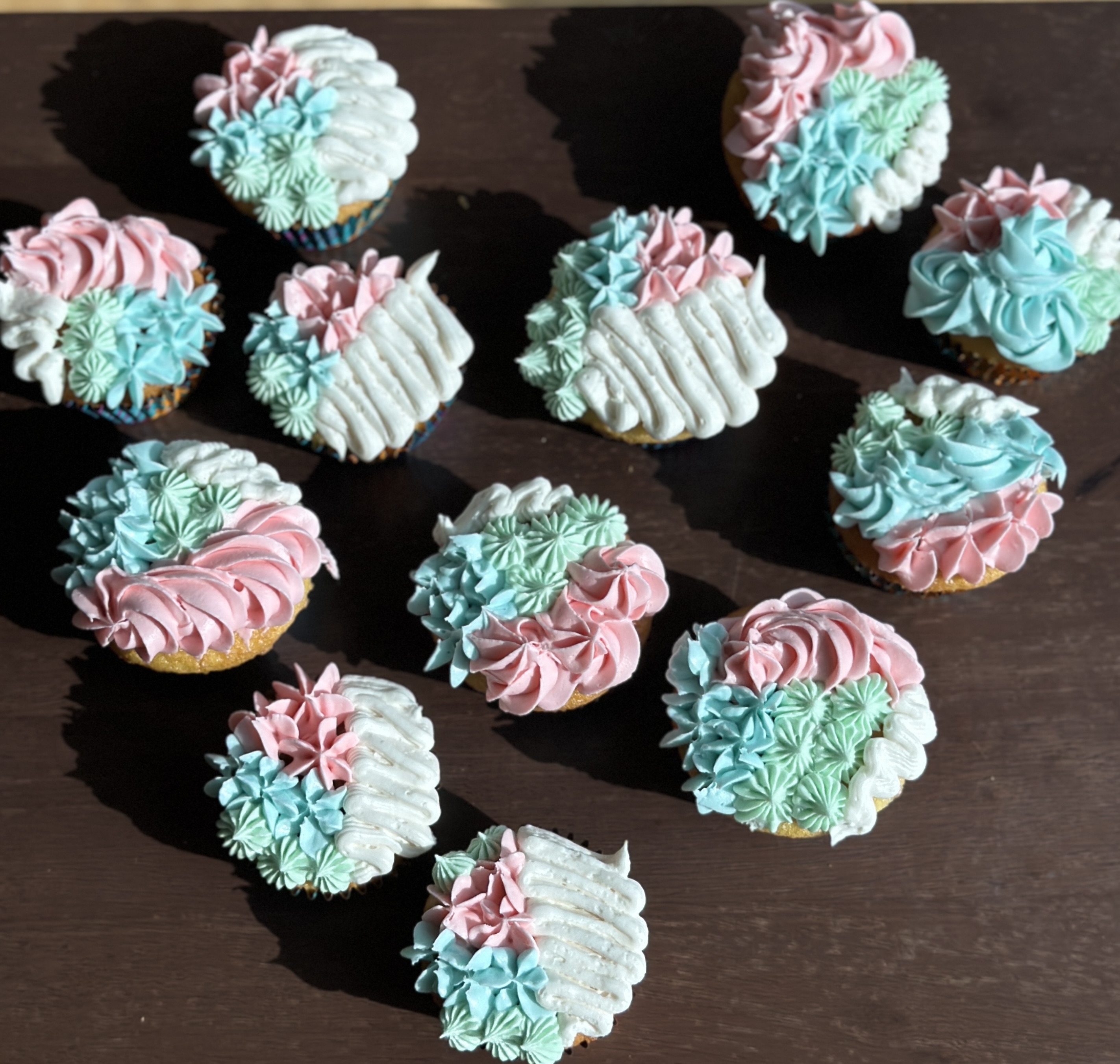 Dozen Cupcakes 