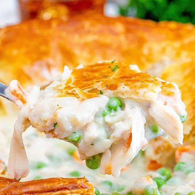 Chicken Pie Family Size Meal