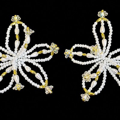 🌸 PANAMANIAN TEMBLEQUES – Pearl, White & Gold 