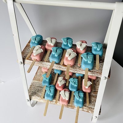 Cakescicles / Cake Pop