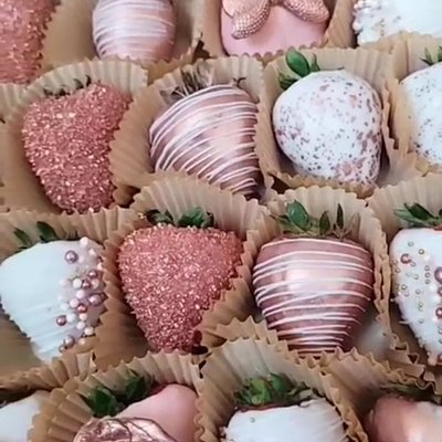 Dipped strawberries 